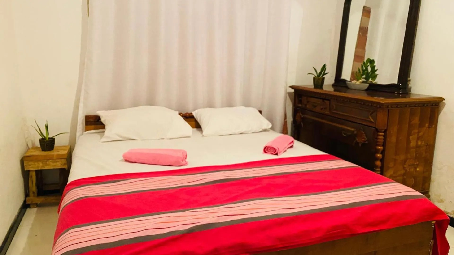 Quarto em Acomodações Particulares Che Place Negombo